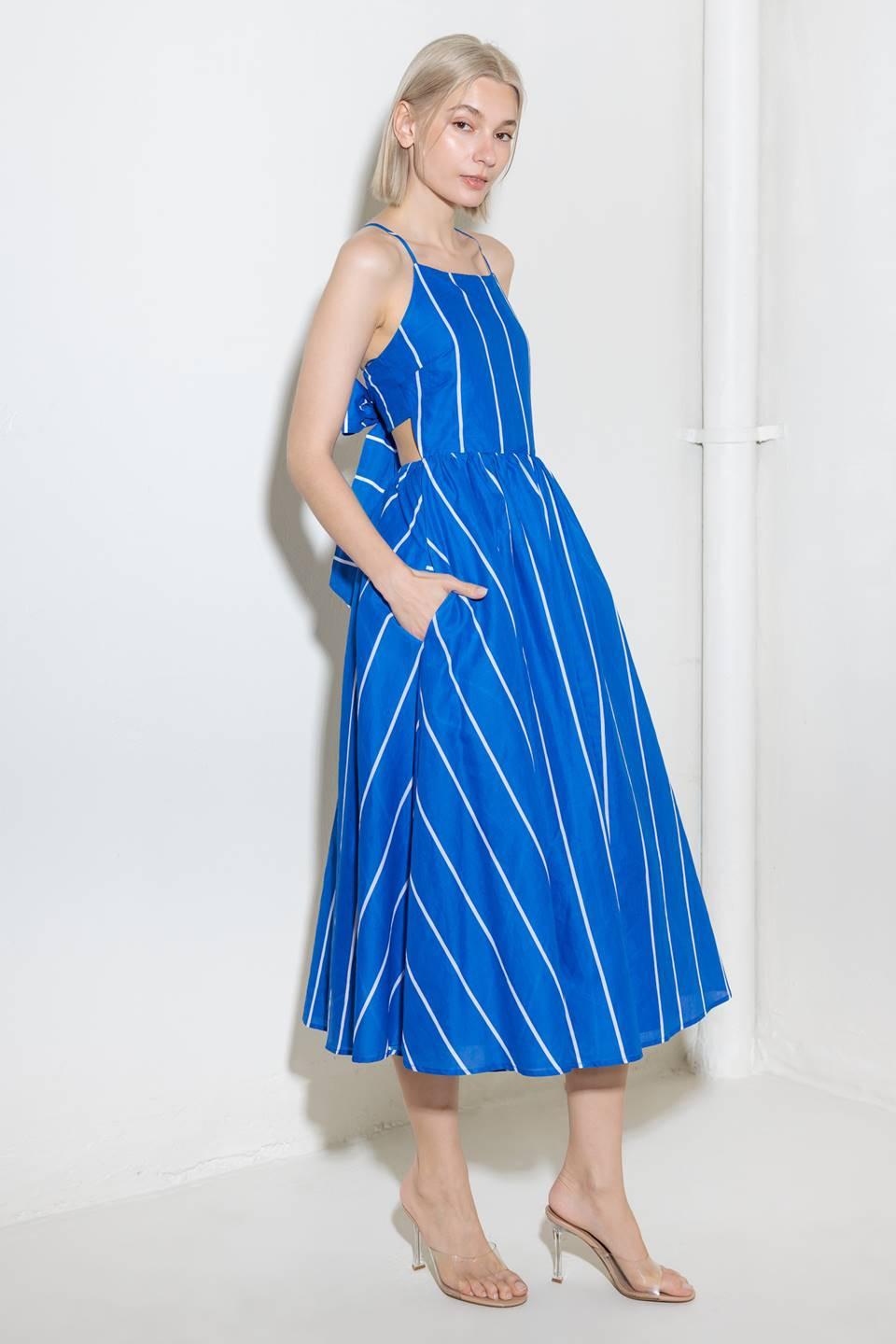 LET THE GOOD IN BLUE WOVEN MIDI DRESS