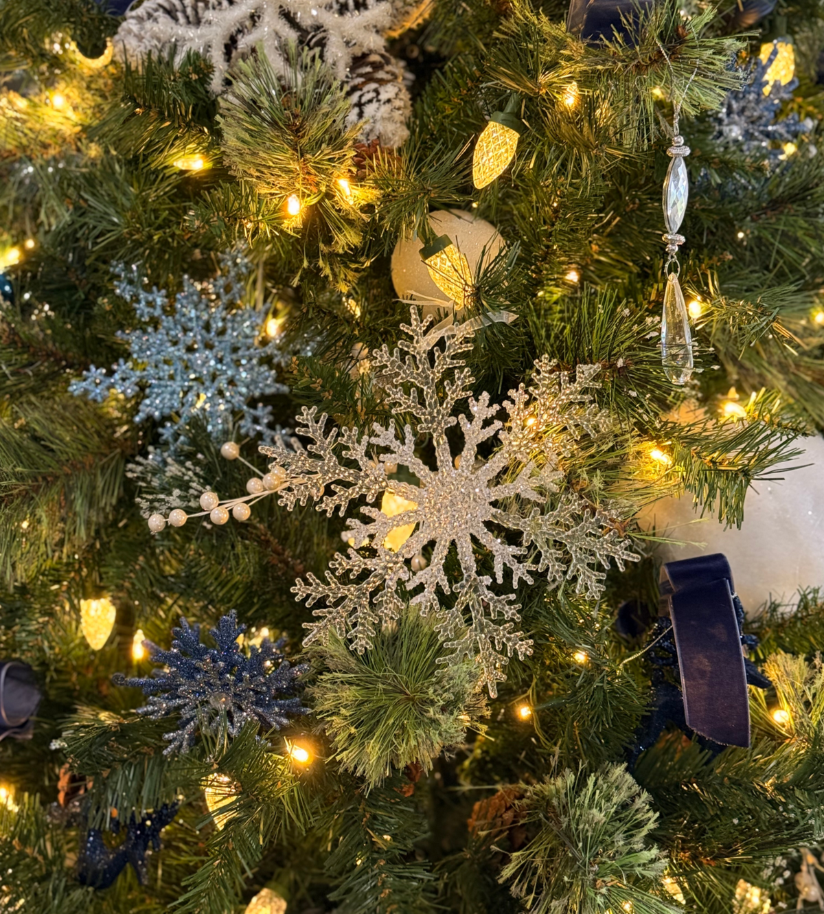 Brrrr... it is a Polar Express Holiday Tree Decorating Kit